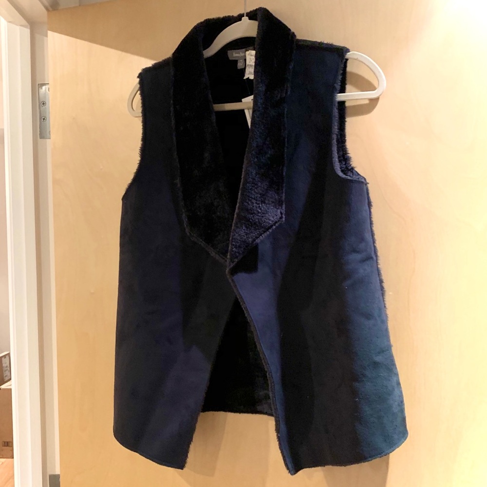 Women’s faux leather shearling vest, black